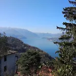 Casa Blu: Refurbished, Amazing View - * Perledo