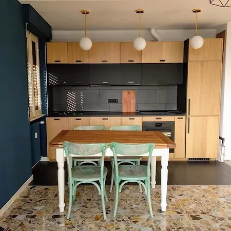 Casa Blu: Refurbished, Amazing View -