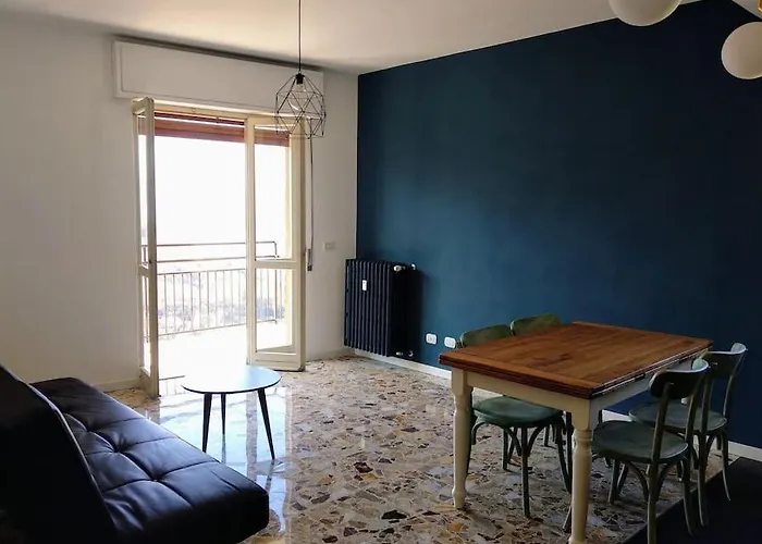 Casa Blu: Refurbished, Amazing View - Appartement Perledo